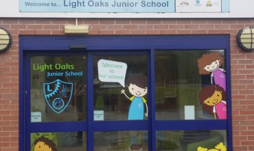 Light Oaks Junior School (Salford)